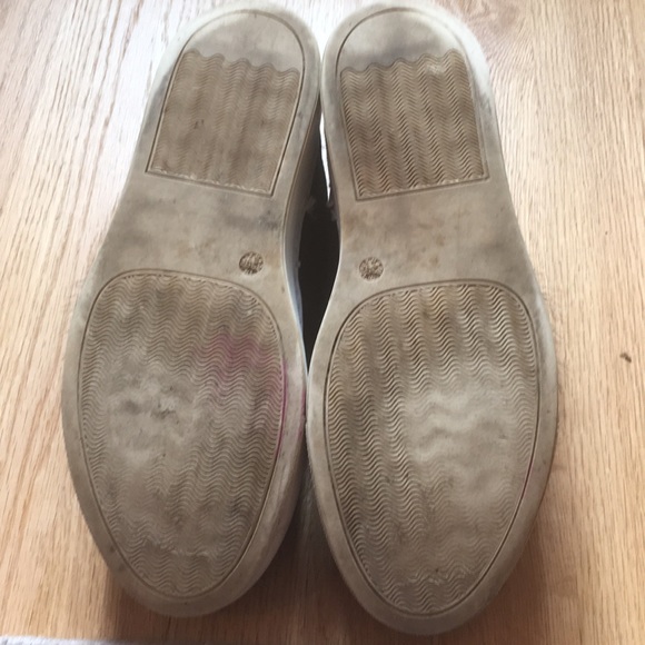 Black sneakers - Picture 6 of 6